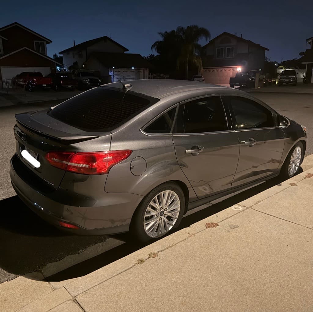 Ford Focus — photo 1